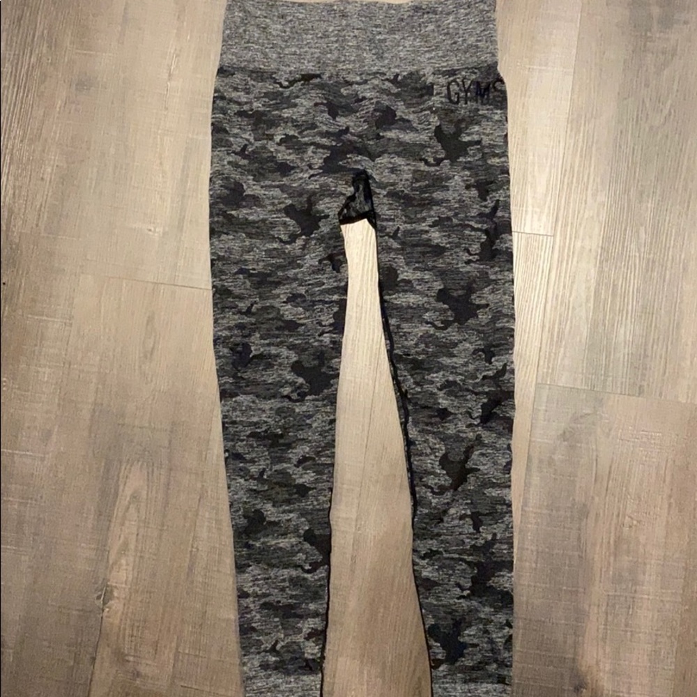 GYMSHARK ADAPT SEAMLESS CAMO LEGGING